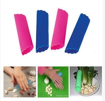Practical garlic peeler simple plastic tube garlic mash garlic peeling machine no plastic
