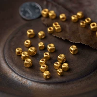 [流光家999足金古法金錾刻金方块中通配饰小方块纯黄金锤纹金珠]