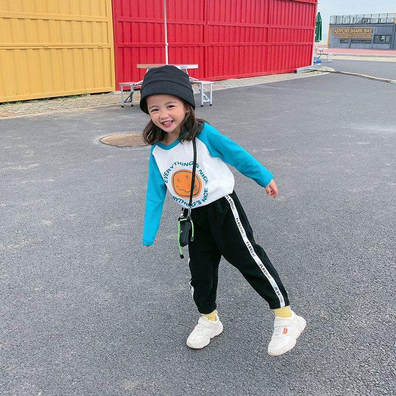 Yang Mejia Children's Clothing 2022 Autumn Clothing New Girl Casual Pants Children Foreign Send Tide Sports Pants Wear Long Pants