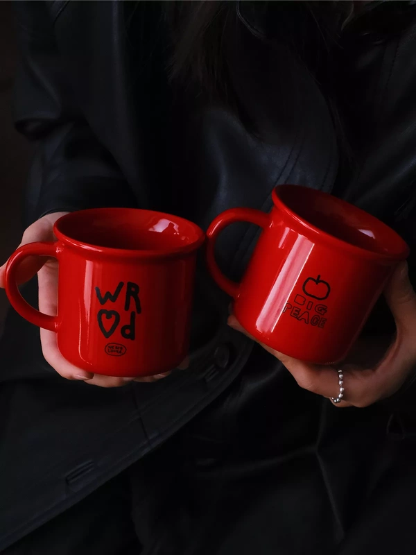 New Leather Bag: Big Peace Christmas Mug Small Red Cup Creative Gift