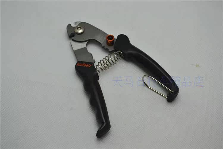 Pince pour réparation vélo ICETOOLZ - Ref 2310557 Image 4