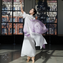 The dance is performed by our original Roman lilac gradient color practice Hanfu Chinese classical double-layer chiffon gauze