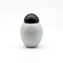 Lusshuishan room shadow green glaze dark carved Ball flower small tea pot portable tea pot small tea bin waking tea pot