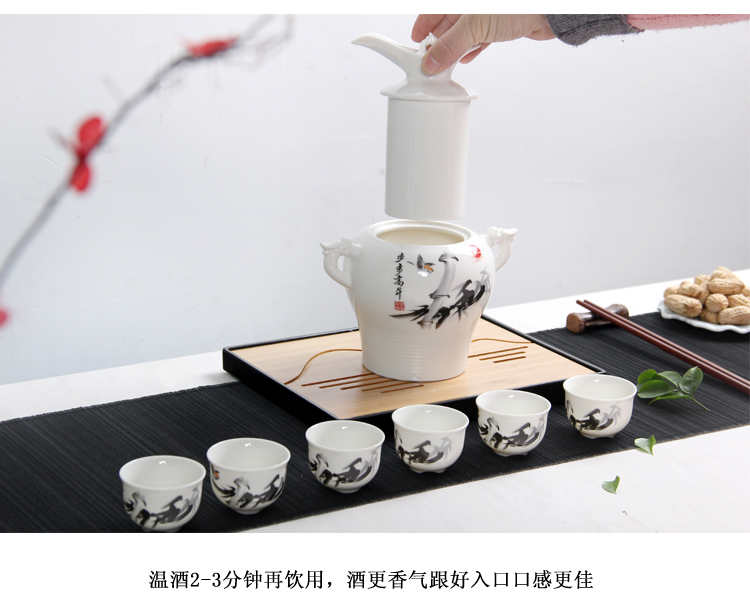 Rượu ấm với nửa cốc nước nóng màu vàng rượu vang trắng rượu lẩu celadon 1 hai ly rượu nhỏ decanter bộ rượu bằng gốm - Rượu vang ly vang trắng