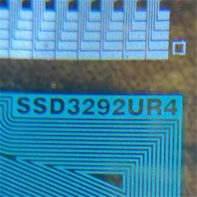 SSD3292UR4 brand new original TAB COF liquid crystal driving IC roll stock spot straight hair shipped daily