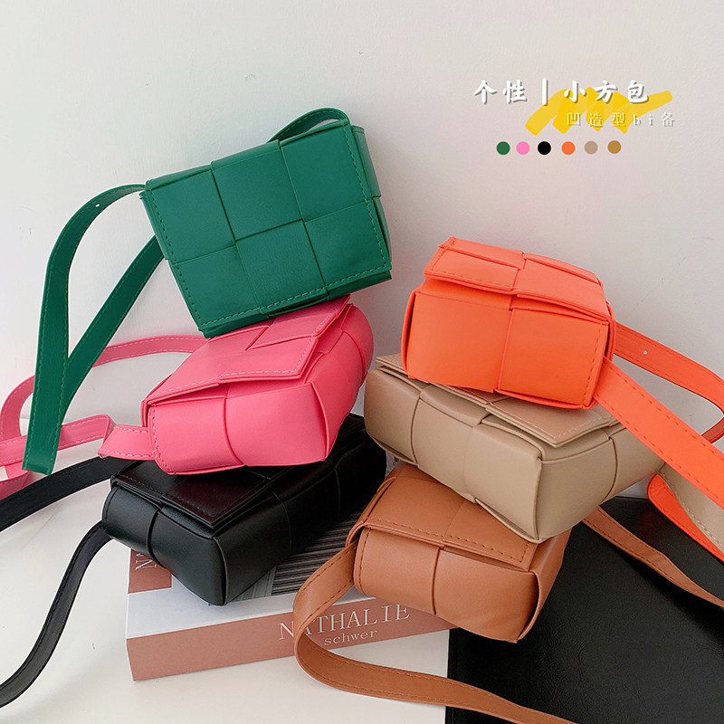 mini denier girl's single shoulder bag Han version 100 lap recessed styling small satchel baby magna magna bag bag