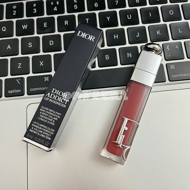Dior Dior Charm Lip Gloss 001/009/029/038/018 Dior Lip Gloss New Edition Embossed Dior Dior Charm Lip Gloss 001/009/029/038/018 Dior Lip Gloss New Edition Embossed