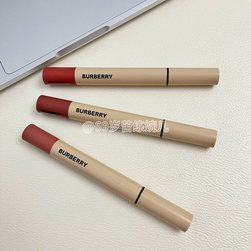 Burberry 25 New Cashmere Lipstick Pen Lipstick 652 656 93 Water Mist Texture