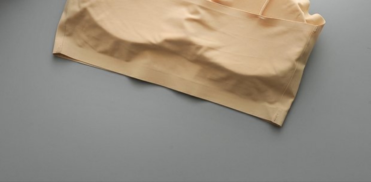 Cô gái băng lụa chống đi quấn ngực dây đeo ngực đệm vai mỏng dây đeo ngắn vest vest vest đáy ống đồ lót áo lót nữ dễ thương