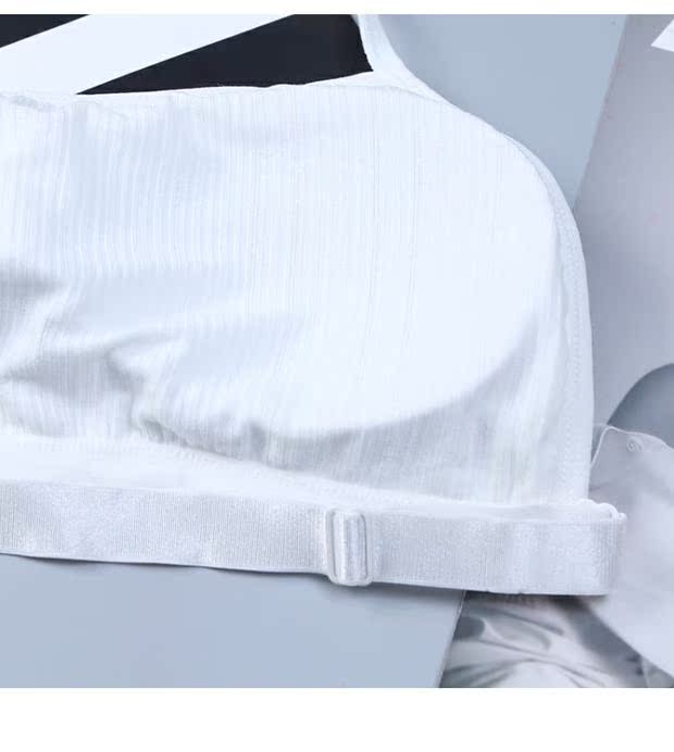 Treo cổ làm đẹp lưng áo ngực thời kỳ phát triển đồ lót nữ sinh trung học nữ sinh không có vòng thép quấn ngực ống trên cùng - Ống ao ong