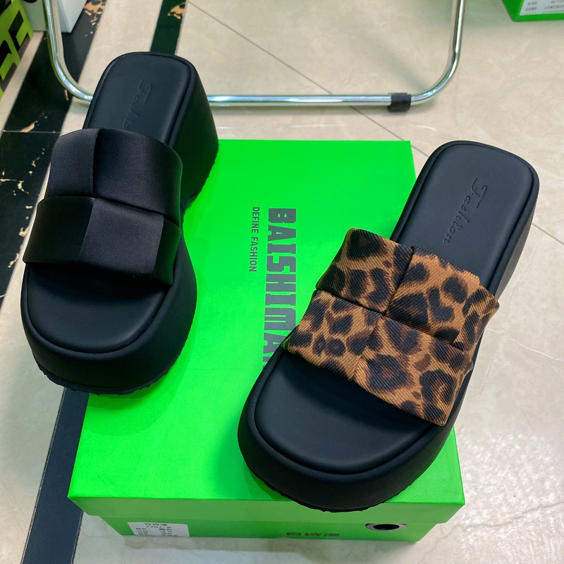 Baisiman Platform Thick-Soled Slippers for Women, Summer Internet Celebrity Hot Item, Versatile Non-Slip Outdoor Sandals, Soft-Soled Beach Shoes 7701