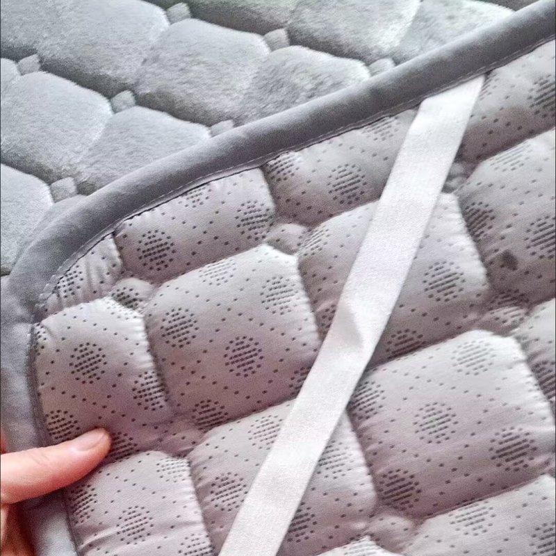 柳汽乘龙H7冬日卧铺的秘密