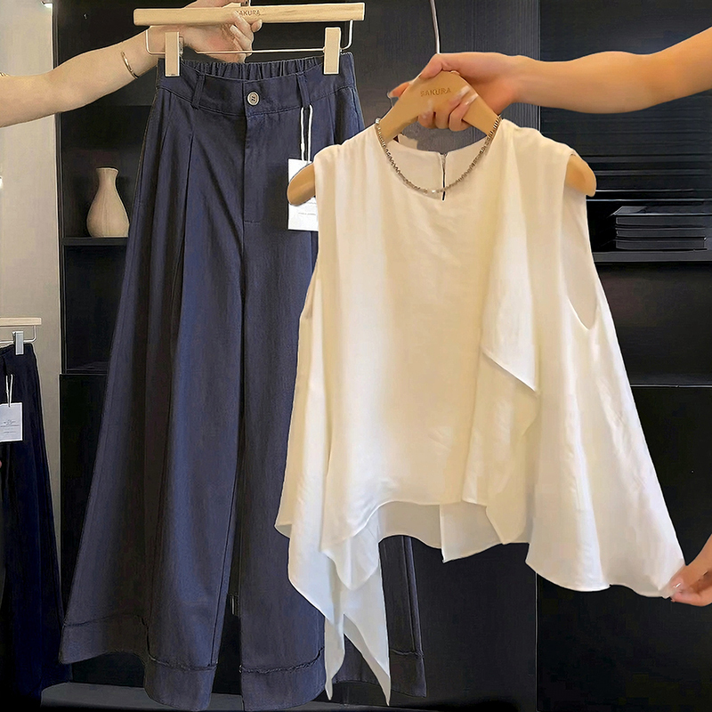 【First Bloom of Tea】Korean Style Irregular Sleeveless Vest Shirt for Women, Summer Design with Ruffled Tassels Top
