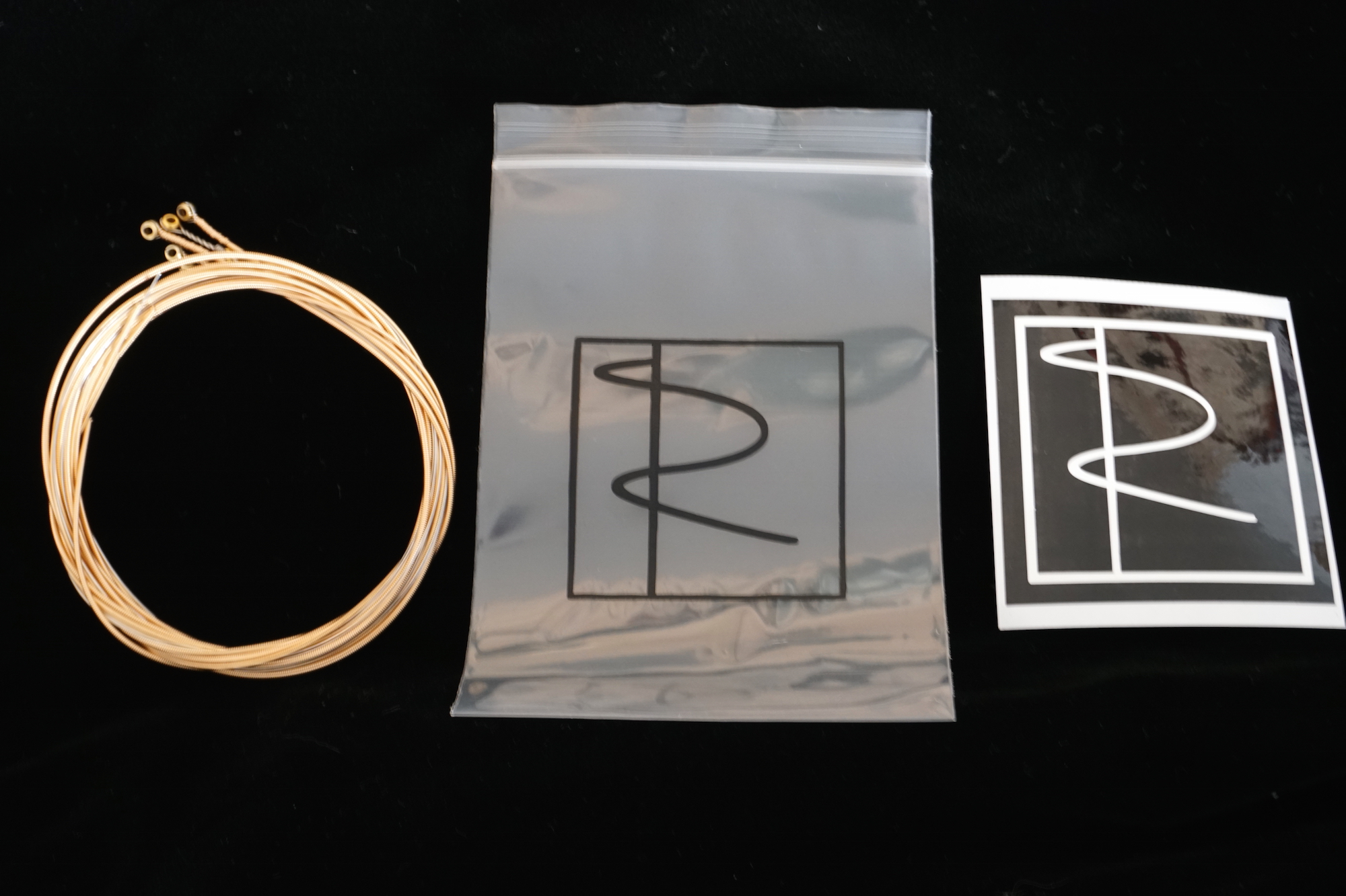 (Rusi Acoustic) Alto Guitar (Baritone) strings 16-65 three sets of domestic