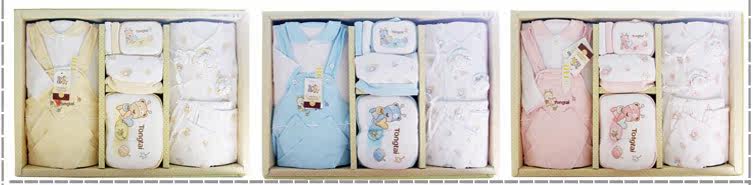 Coffret cadeau pour bébé - Vêtements + Accessoires - Ref 1956059 Image 28