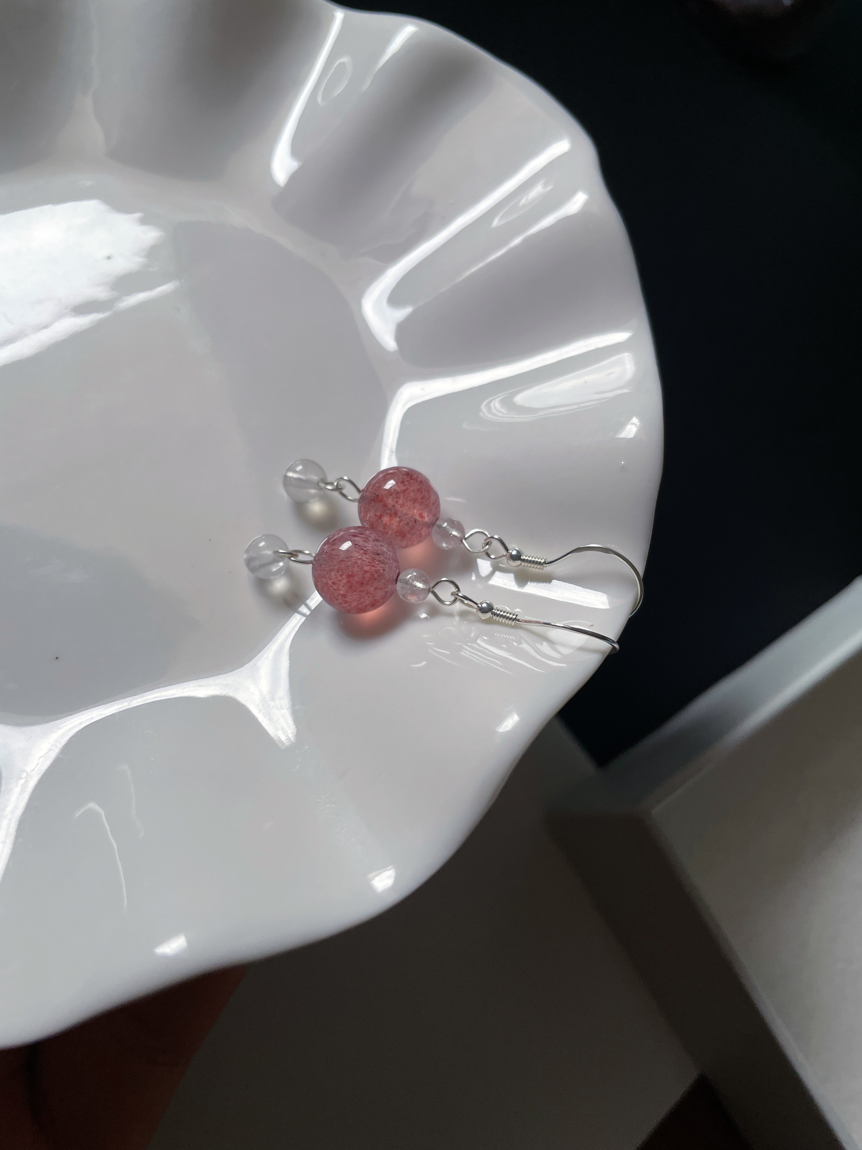 Серьги 天然水晶耳坠925纯银旺爱情粉草莓晶蓝月光耳钩耳环桃花耳饰服装配饰