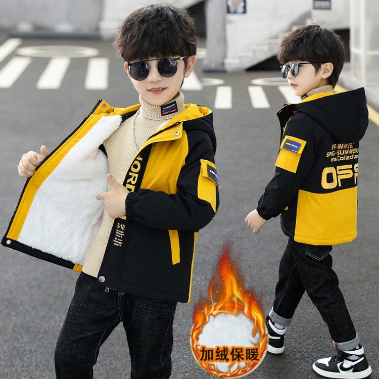 Boys' fleece jacket 2022 new middle-aged children's thickened autumn and winter jacket tops children's hooded windbreaker Western style