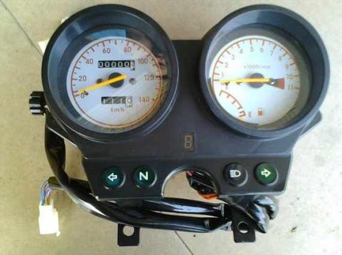Áp dụng linh tinh hình thương hiệu đường phố chạy xe máy Saichi Road EN125 mét mã mét mét tốc độ kế - Power Meter đồng hồ điện tử xe
