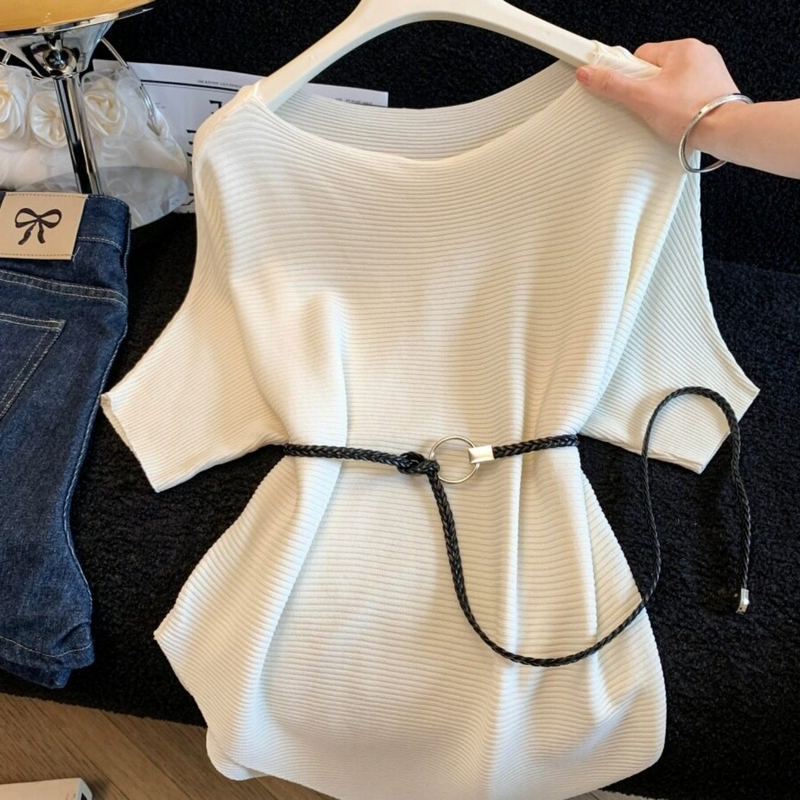 Lazy Style High-End Batwing Sleeve Round Neck Knit Top for Women, Summer Thin Style with Waist Belt, Elegant Off-Shoulder Top