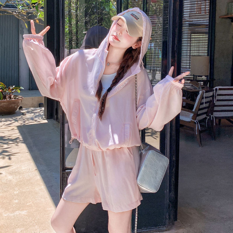 Pink Salt and Sweet Lightweight Hooded Sun Protection Clothing Slim Vest Small Casual Shorts Three-Piece Set Women's Summer New Style