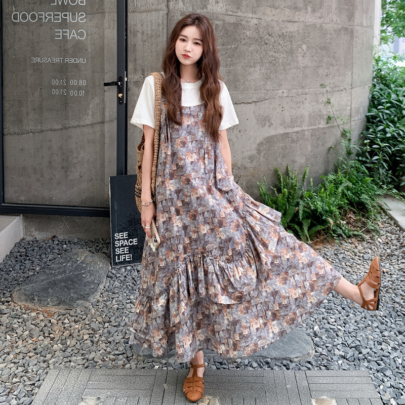 Design-Focused, Unique Ruffled Floral Print Spaghetti Strap Long Dress, New Summer Slimming T-Shirt Two-Piece Dress for Women