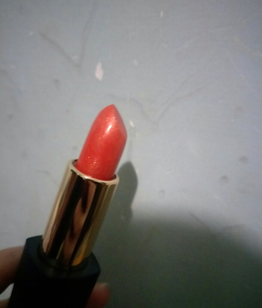 奈媚儿西柚人鱼色口红试色,自带亮晶晶妆感_in榜 奈媚儿西柚人鱼色口红试色,自带亮晶晶妆感