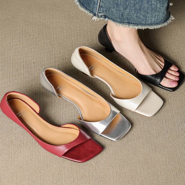 Very Good-Looking French Retro Genuine Leather Open-Toe Stiletto Sandals for Women Summer 2025 New Style Beautiful Side Hollow Non-Tiring High Heels Very Good-Looking French Retro Genuine Leather Open-Toe Stiletto Sandals for Women Summer 2025 New Style Beautiful Side Hollow Non-Tiring High Heels