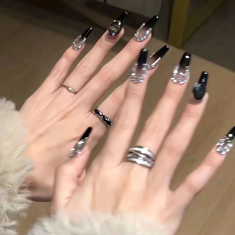 Nighttime Dusk Wear Nails with a High-End Feel, Black Sweet and Cool Hot Girl Style, Sparkling Diamond-Encrusted Long Fake Nail Patches, Removable