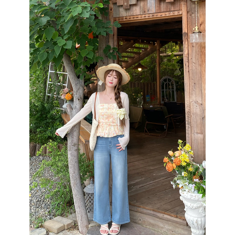 A Pair of Straight-Leg Jeans, Light Blue Denim Straight-Leg Flared Pants, Summer Casual Wide-Leg Pants for Women