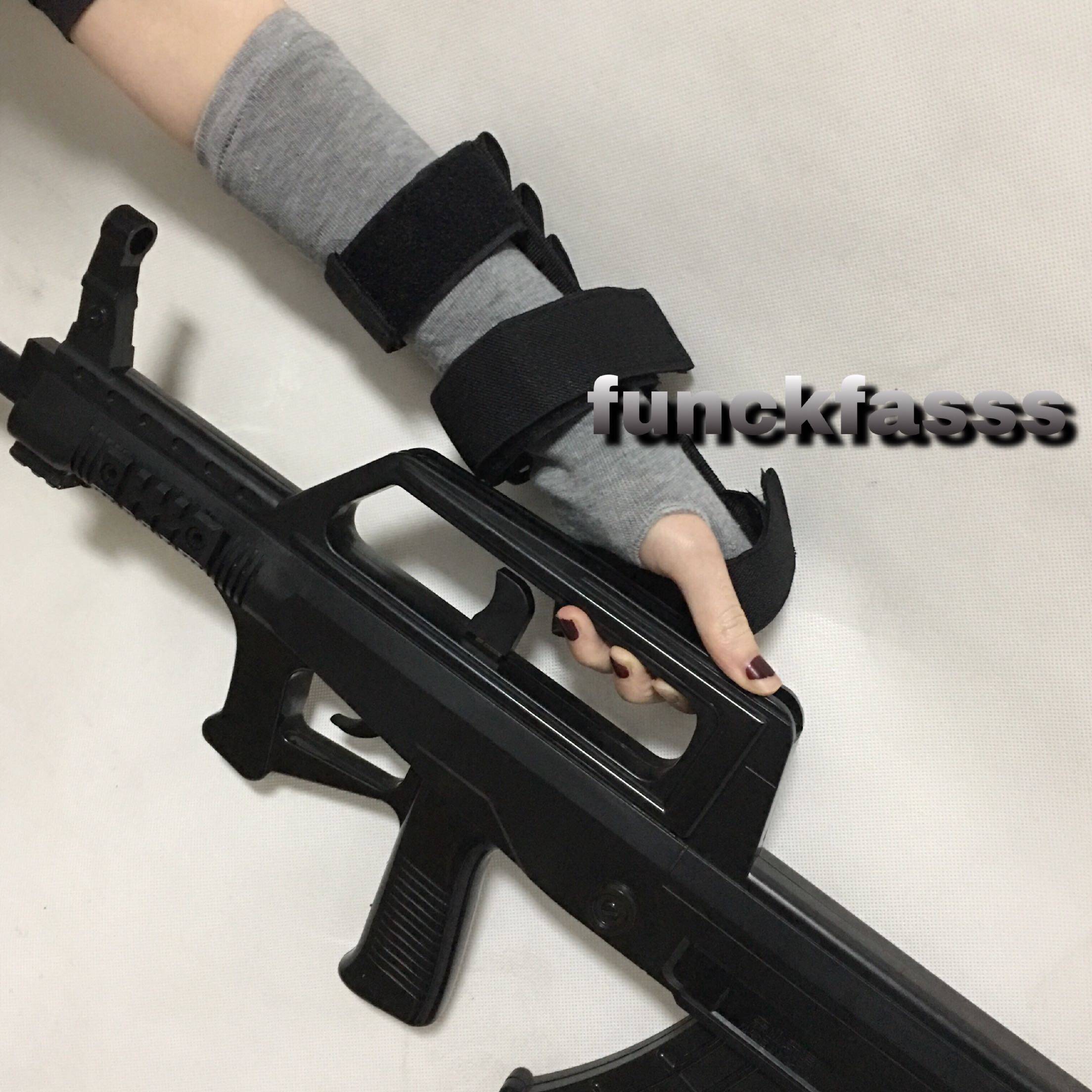 devilgirl Tactics-entwined-sling the arms ring