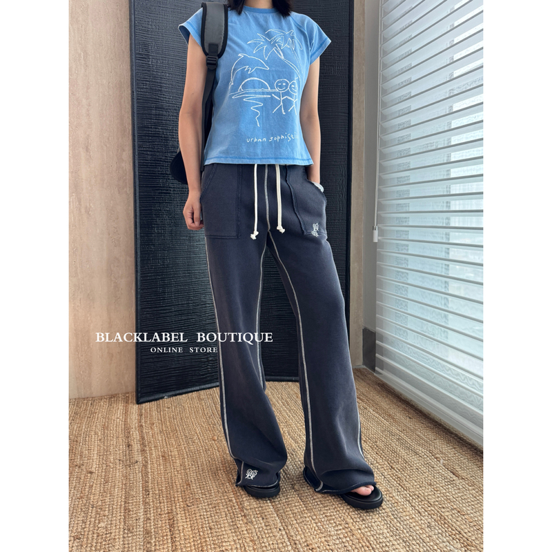 Distinct from the Norm, Early Autumn 26 Patchwork Embroidered Loose Drawstring Sweatpants with Unique Side Seam Flared Design