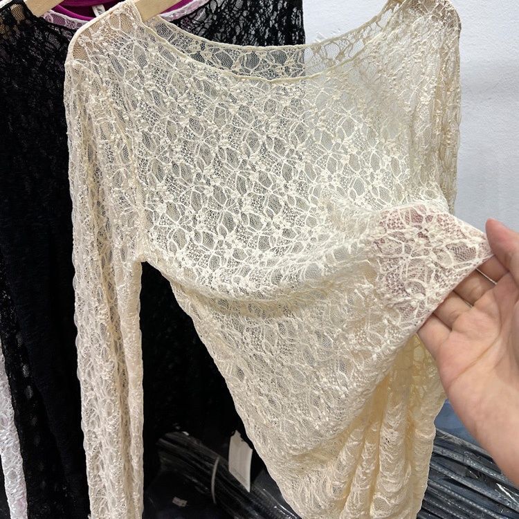 Round Neck Sexy Slightly See-Through Lace Shirt for Women, Long-Sleeved 2023 Spring and Autumn New Style, Sexy Slim Fit Inner Layer Base Shirt, Trendy