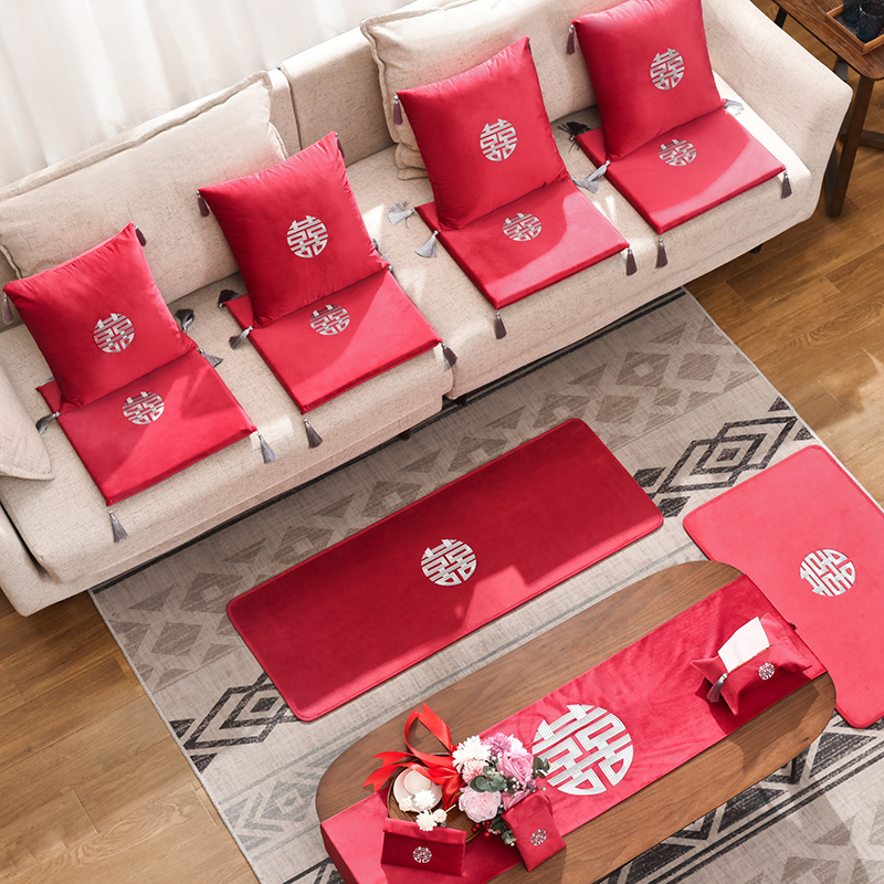 Wedding Getaway Mat Blanket Xi with pillow kneeling cushion a couple of wedding celebration items Wedding Rooms Arranged to decorate Tea Table Suit