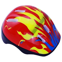 Шлем с красным желтым пламенем