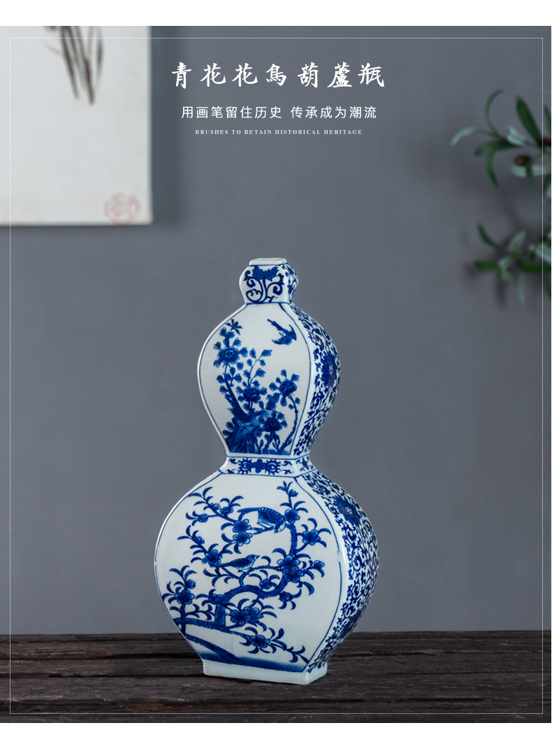 New classical Chinese blue and white ceramics antique vase furnishing articles rich ancient frame wine home sitting room decoration
