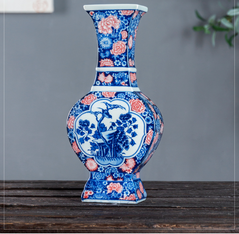 Jingdezhen ceramic Chinese blue and white porcelain vase living room cabinet ornaments hand antique Chinese style furniture furnishing articles