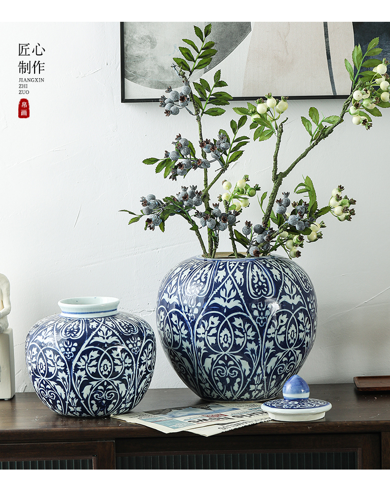New Chinese style ceramic vase blue leaf veins of jingdezhen blue and white porcelain vase Chinese sitting room adornment is placed