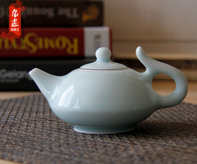 Clearance of jingdezhen ceramic mini huai single pot of tea pot porcelain teapot kung fu tea pot single pot