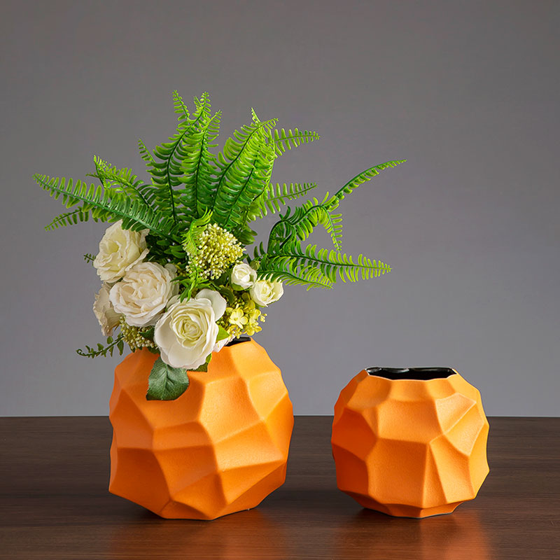 Northern wind floret bottle ceramic decoration creative place to live in the living room TV cabinet table flower arranging dried flower vase