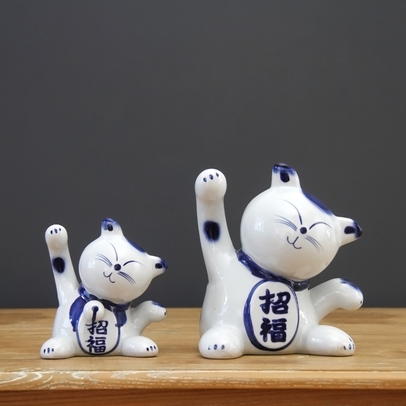 Jingdezhen ceramic animal furnishing articles rabbit cat home sitting room adornment of blue and white porcelain wedding gift bedroom decoration