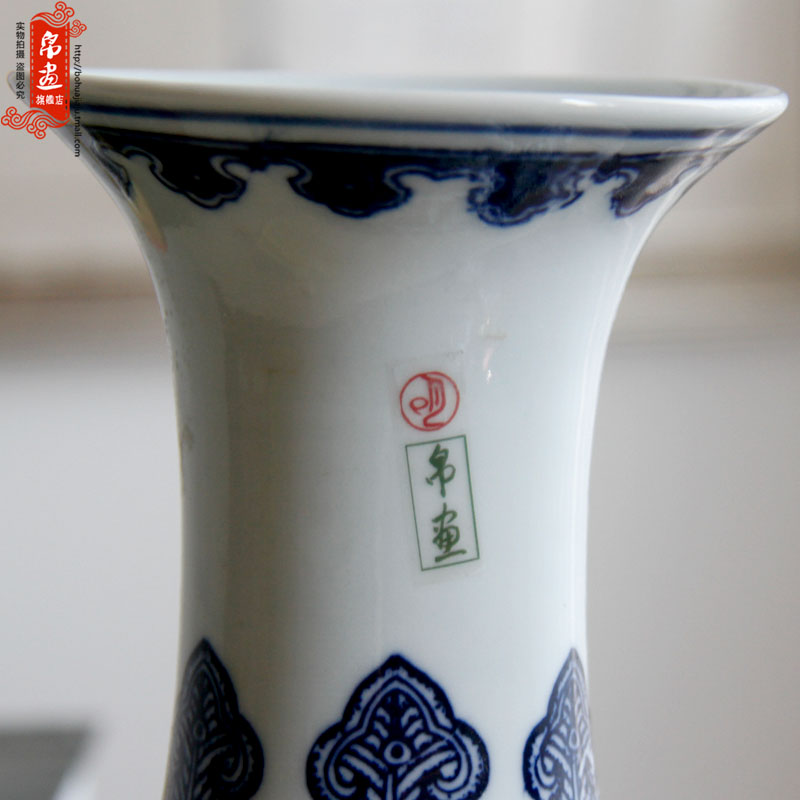 Jingdezhen blue and white porcelain vase furnishing articles narrow expressions using ceramics home sitting room adornment flowers flower arrangement water rich ancient frame