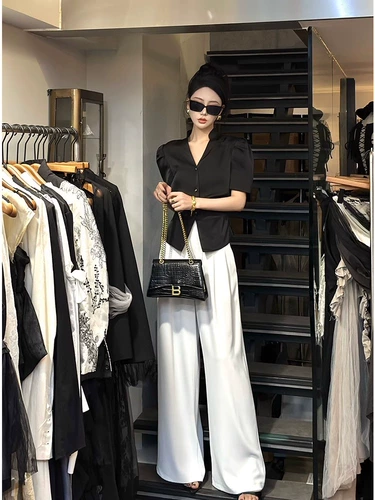 Комплект, рубашка, яркий броский стиль, легкий роскошный стиль, изысканный стиль, в стиле Шанель