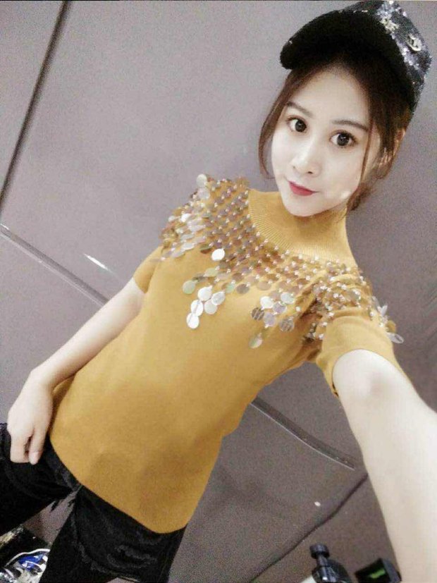 Mùa thu đông 2017 áo len mới của phụ nữ phiên bản ngắn tay Hàn Quốc của chiếc áo sơ mi tự cao nửa cổ áo màu xanh lá cây áo sơ mi sequin áo len nữ form rộng