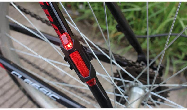 Lumière vélo AOTU - Ref 2401408 Image 35