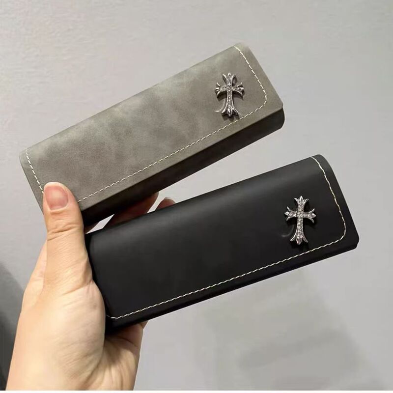 Gothic Style Glasses Case Magnetic Retro Cross Student Anti-Stress Portable Retro Storage Box Sunglasses Case for Men and Women Gothic Style Glasses Case Magnetic Retro Cross Student Anti-Stress Portable Retro Storage Box Sunglasses Case for Men and Women