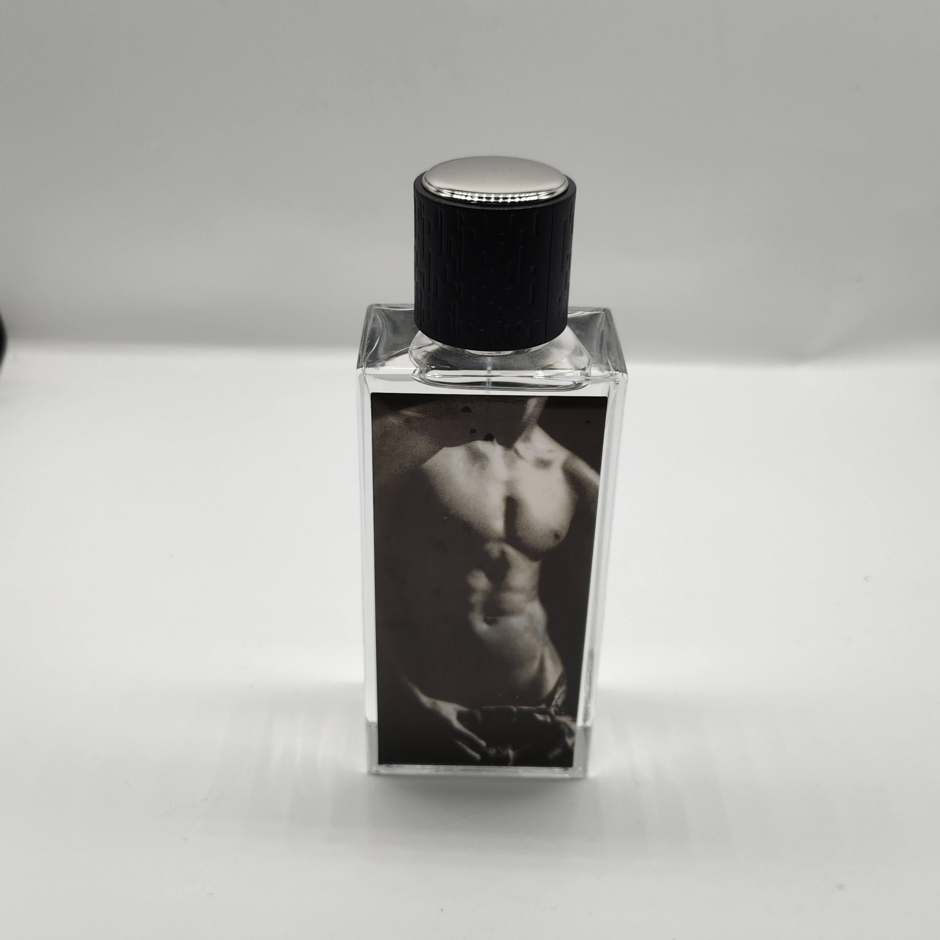 揭开AF裸男香水Fierce背后的秘密_香水_淘宝美妆网
