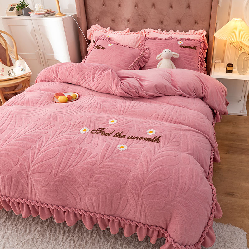Eurostyle Milk Suede Plus Suede Four Pieces Winter Bed Coral Suede Bed Skirt Double Face Flannel Quilt Princess Wind