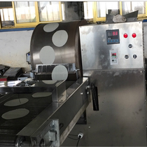 Automatic spring roll machine semi-automatic wear Roll Machine round skin square leather