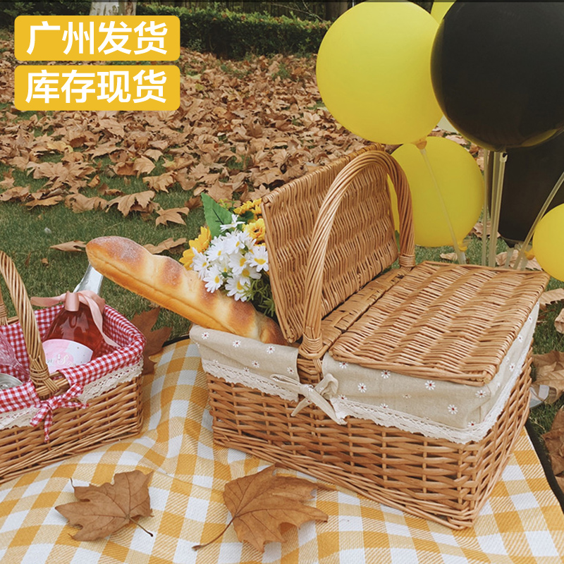 Spring outing outdoor picnic basket ins Rattan Japanese garden with lid Handmade fruit gift Bread wicker basket