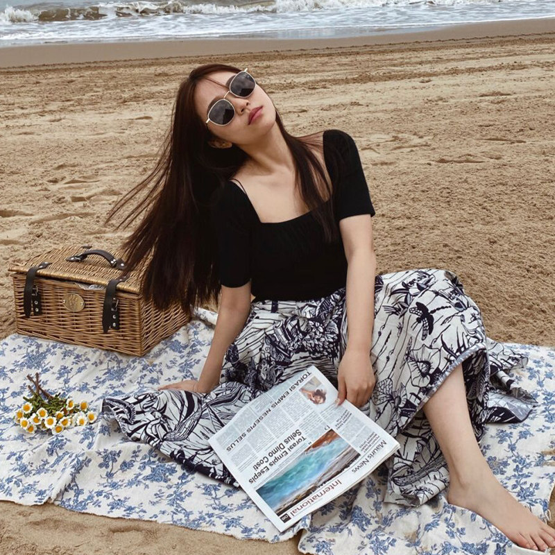 French photo background cloth Nordic cotton linen tea tablecloth antique Korean ins wind blue floral picnic cloth